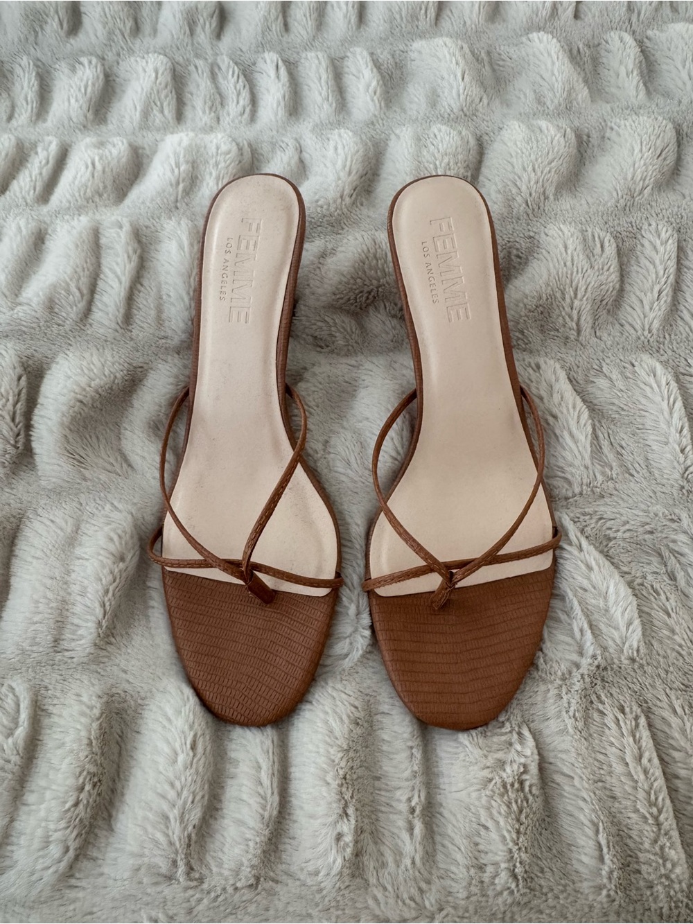 Femme LA Hailey Bieber Sicilian heels